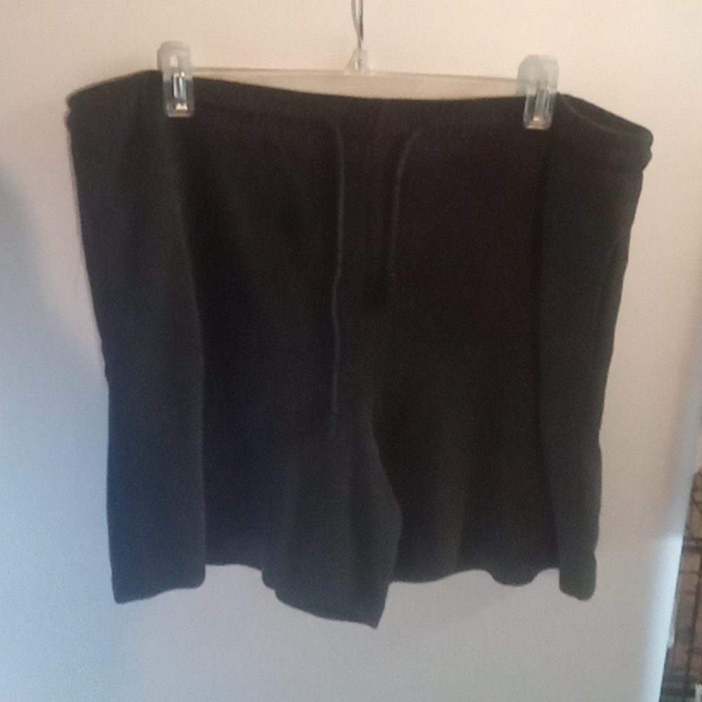 Moving Bleu size M shorts (SKU 298)